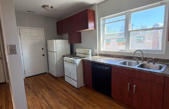 9124 South Dauphin Avenue - 2W photos photos