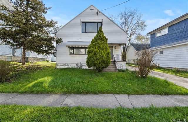 15 Haller Avenue unit: 2 photos photos