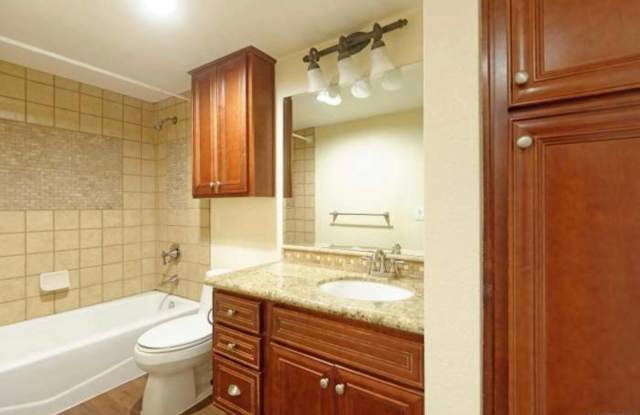 7509 Draper Ave photos photos
