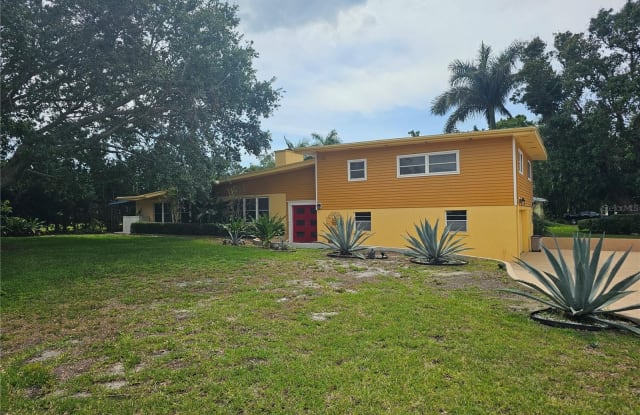 1408 61ST STREET NW - 1408 61st Street Northwest, Manatee County, FL 34209