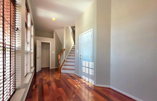 8346 MIDDLE RUDDINGS Drive Gallery 3