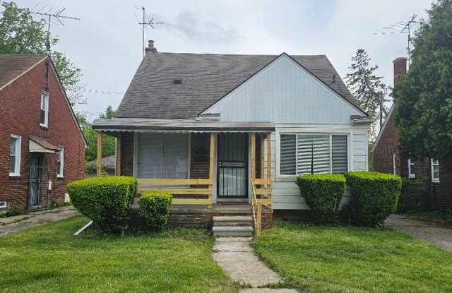 14068 Carlisle St-3 BEDS & 1 BATH FOR RENT! - 14068 Carlisle Street, Detroit, MI 48205