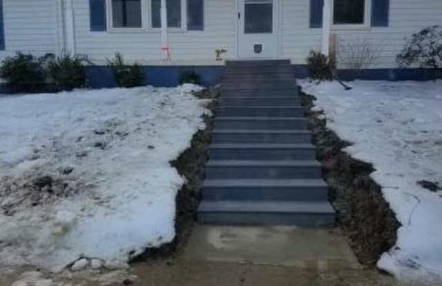 126 OAK VIEW DRIVE SE - 126 Oak View Dr SE, Leesburg, VA 20175