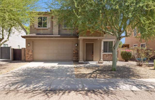 1126 E Saddleback Pl photos photos