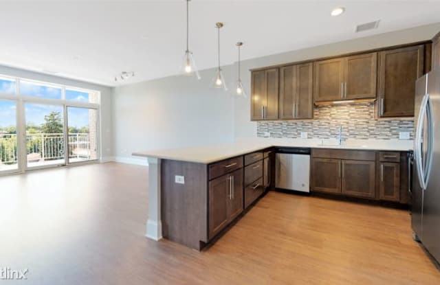 4758 N Laramie Ave 404 - 4758 South Laramie Avenue, Cook County, IL 60638