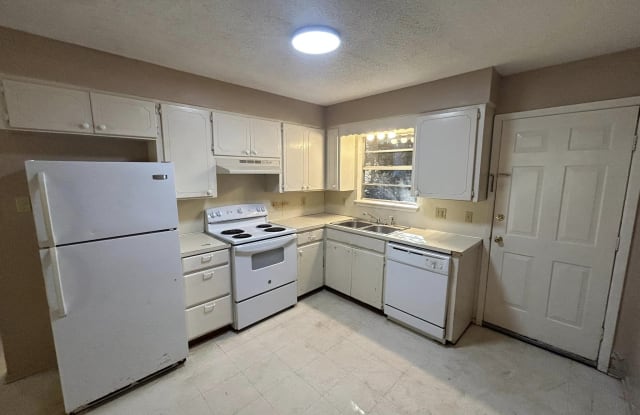 920 Shady Wood Lane - 1 - 920 Shady Wood Lane, Atlanta, TX 75551