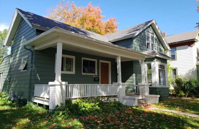 3 Bed 1 Bath Single Family Home in Wausau - 516 Hamilton Street, Wausau, WI 54403 3 Bed 1 Bath Single Family Home in Wausau - 516 Hamilton Street, Wausau, WI 54403