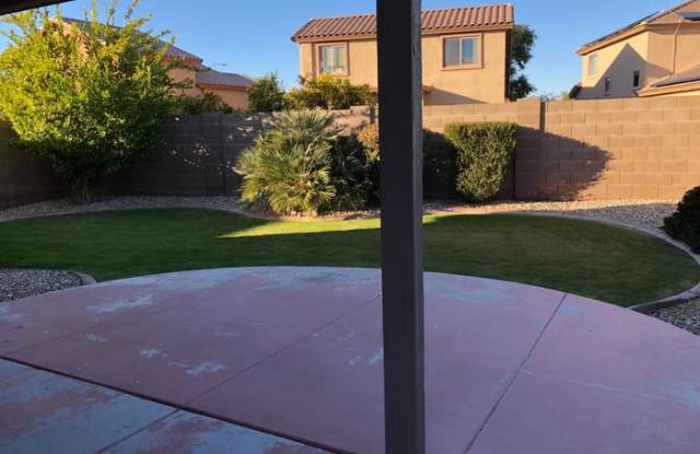 16628 West Paradise Lane Gallery 2