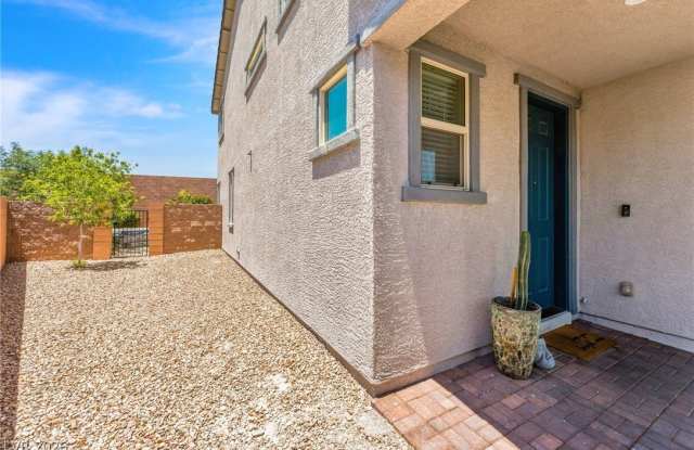 5981 Smith Valley Road Gallery 4