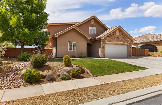 225 Falcon Court Gallery 1