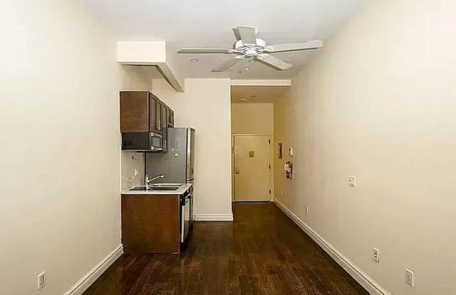 316 West 14th Street photos photos