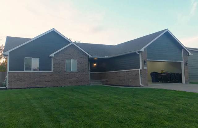 4 Bedroom Wichita House - Maize School District photos photos