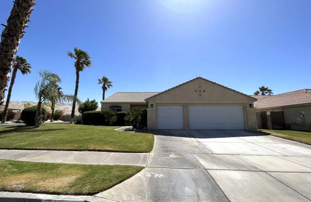 AVAILABLE NOW!! 4 Bedroom 3 Bathroom Home in Cathedral City!!! photos photos