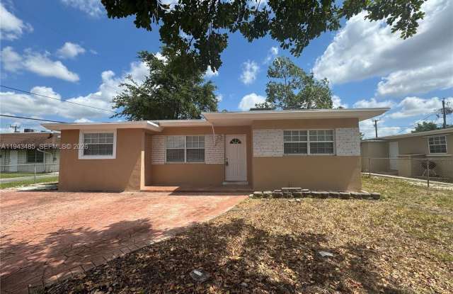 5819 Moseley St photos photos