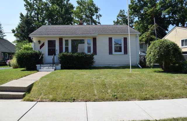 Comings Soon! Charming Waterford Township Home – Convenient Location & Comfortable Living Gallery 1