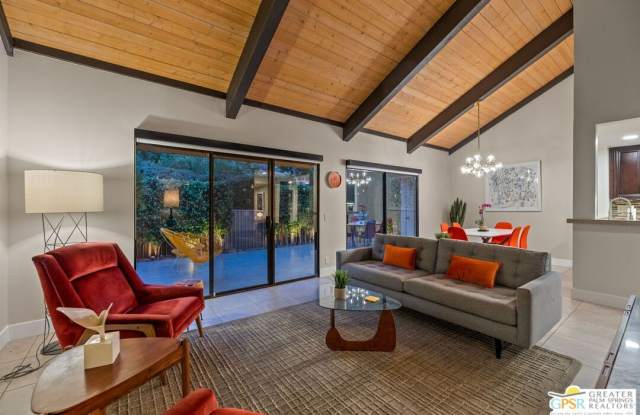 70100 Mirage Cove Dr unit: 10 photos photos