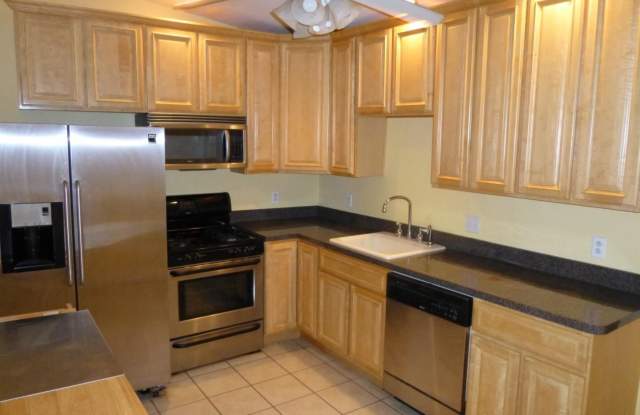 132 WRIGHT STREET - 132 Wright Street, Philadelphia, PA 19127