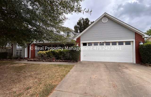 HALF OFF MOVE IN RENT!! Super nice single family home in Greenwood! - 310 Sugarberry Drive, Greenwood, AR 72936