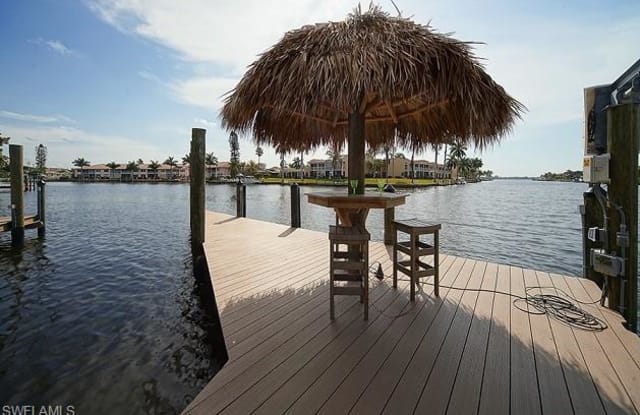 4305 SE 18th PL - 4305 Southeast 18th Place, Cape Coral, FL 33904