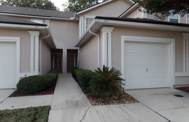 223 NORTHBRIDGE CT - 223 Northbridge Court, Fruit Cove, FL 32259