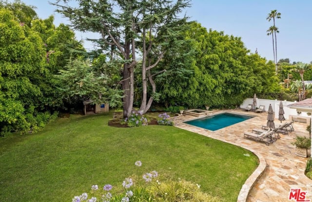 101 N Woodburn Dr - 101 North Woodburn Drive, Los Angeles, CA 90049
