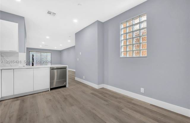 4238 Vineyard Cir Gallery 4