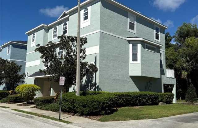 445 BAYOU VILLAGE Drive Gallery 2