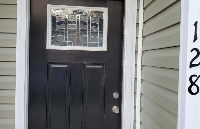 128 Buckhorn Ave - 128 Buckhorn Avenue, Onslow County, NC 28445