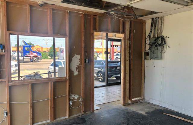 2537 WILLIAMS Boulevard Gallery 2