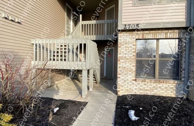 2705 Greystone Drive - 2705 Greystone Drive, Columbus, OH 43220