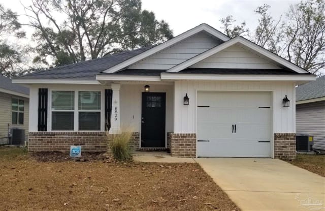 8829 SMILEY CT - 8829 Smiley Ct, Ensley, FL 32514