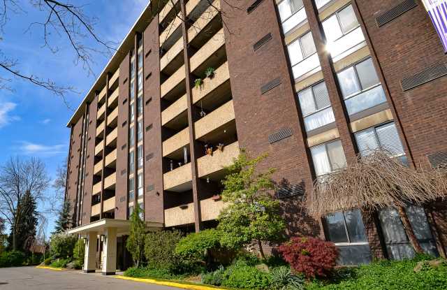 530 N Main Street - The Townhouse. photos photos