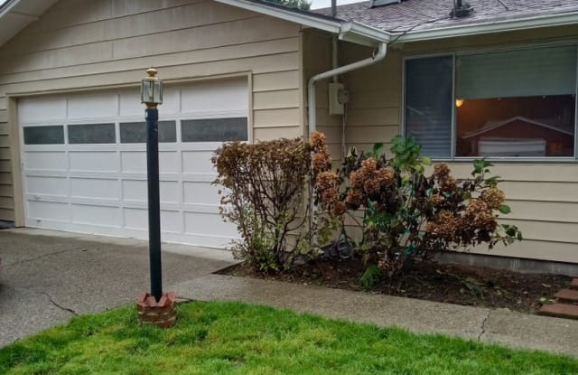 4707 Belair Dr Se - 4707 Belair Drive Southeast, Lacey, WA 98503