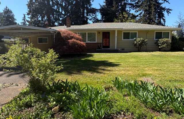 3 bedrooms, 2 Baths Ranch Home with Large, Fenced Yard in the River Crest Neighborhood! photos photos