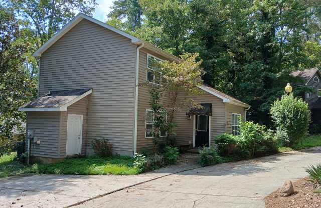 2215 University Dr Gallery 2