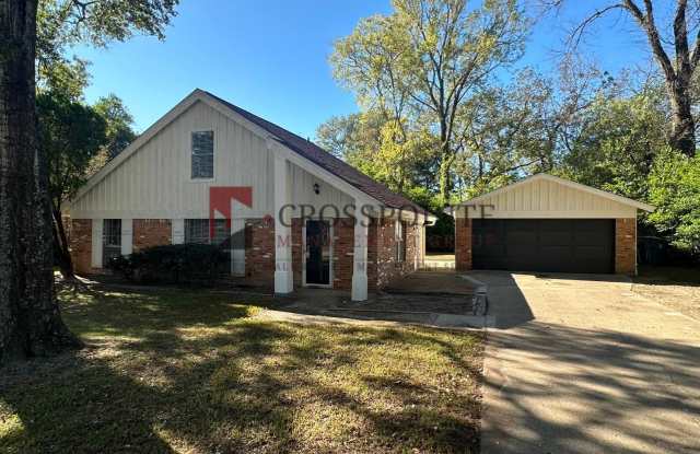 Coming Soon- 3 Bedroom 2 Bath in Whitehouse! photos photos