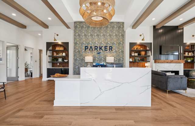 Parker Aiken photos photos