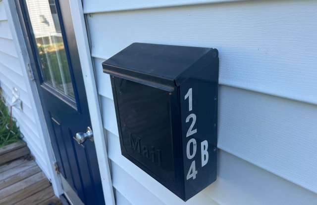 1204 CHESAPEAKE Drive Gallery 2