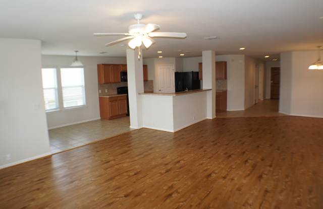 3709 Greenridge Gallery 3