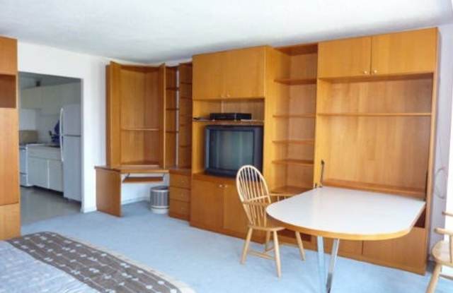 44 Washington St - 44 Washington Street, Brookline, MA 02445