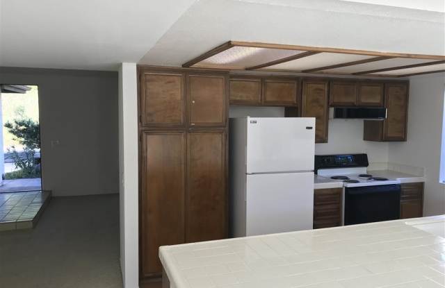 2162 Palmer Gallery 4
