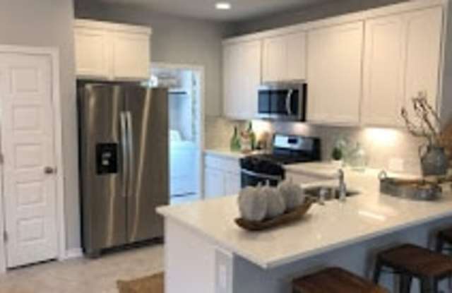 1800 Cypress Gate Dr Gallery 2