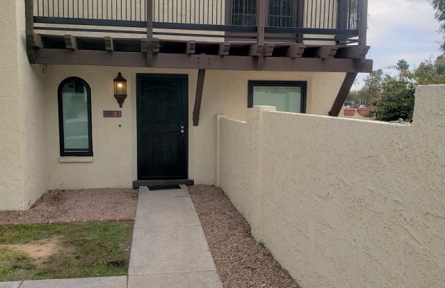 8661 S 51st St Unit 2 - 8661 South 51st Street, Phoenix, AZ 85044