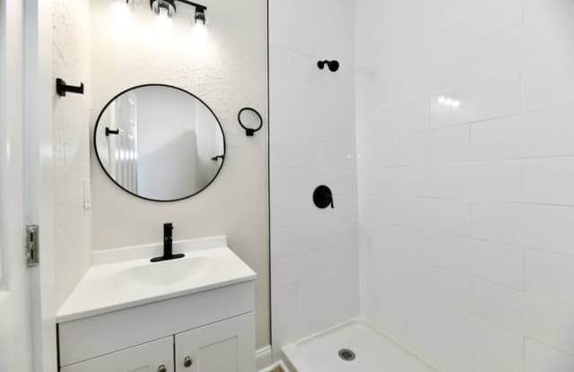 1145 North Belleview Place Gallery 1
