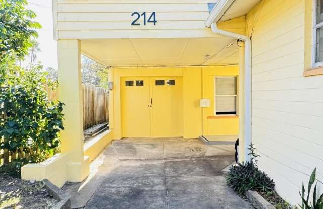 212 Glenview Boulevard unit: 214 Glenview #1 - 212 Glenview Boulevard, Daytona Beach, FL 32118