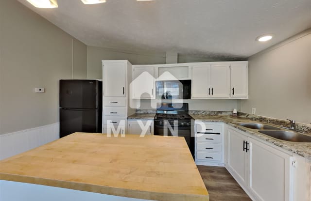 9314 E 39th Pl - 9314 East 39th Place, Indianapolis, IN 46235