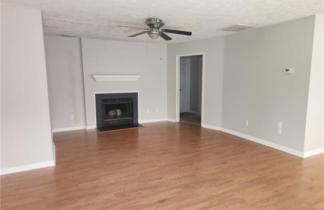 5598 Quietwood Place Gallery 2