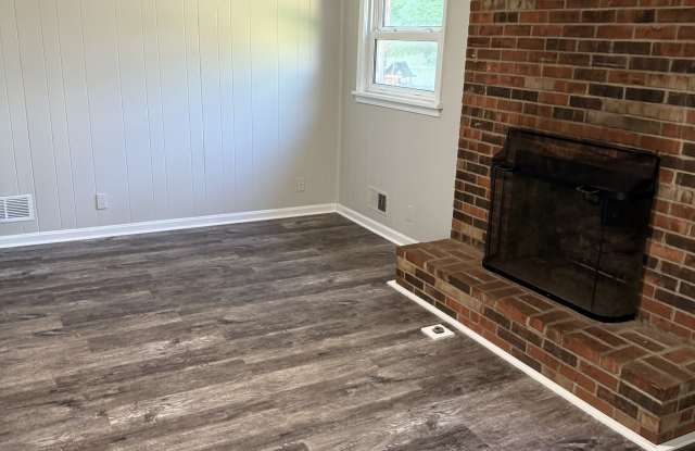 7604 Carmil Court Gallery 2