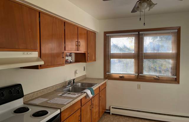 The Beautiful Danforth Apartments photos photos