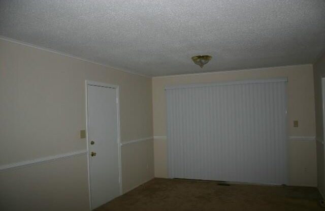 3706 Lexington Drive Gallery 3